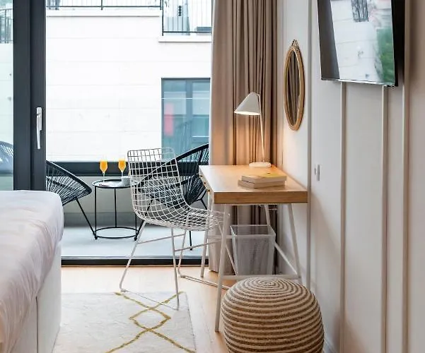 Apartman Residences *