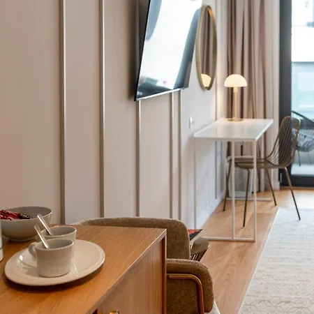 Apartment Residences *
