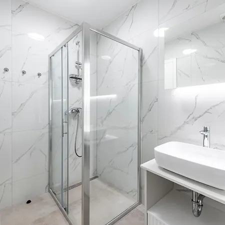 Residences Apartment *